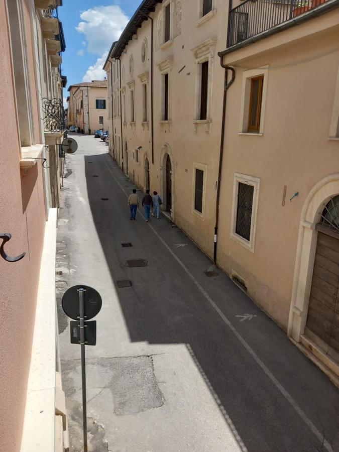 B&B Eden LʼAquila Exterior foto